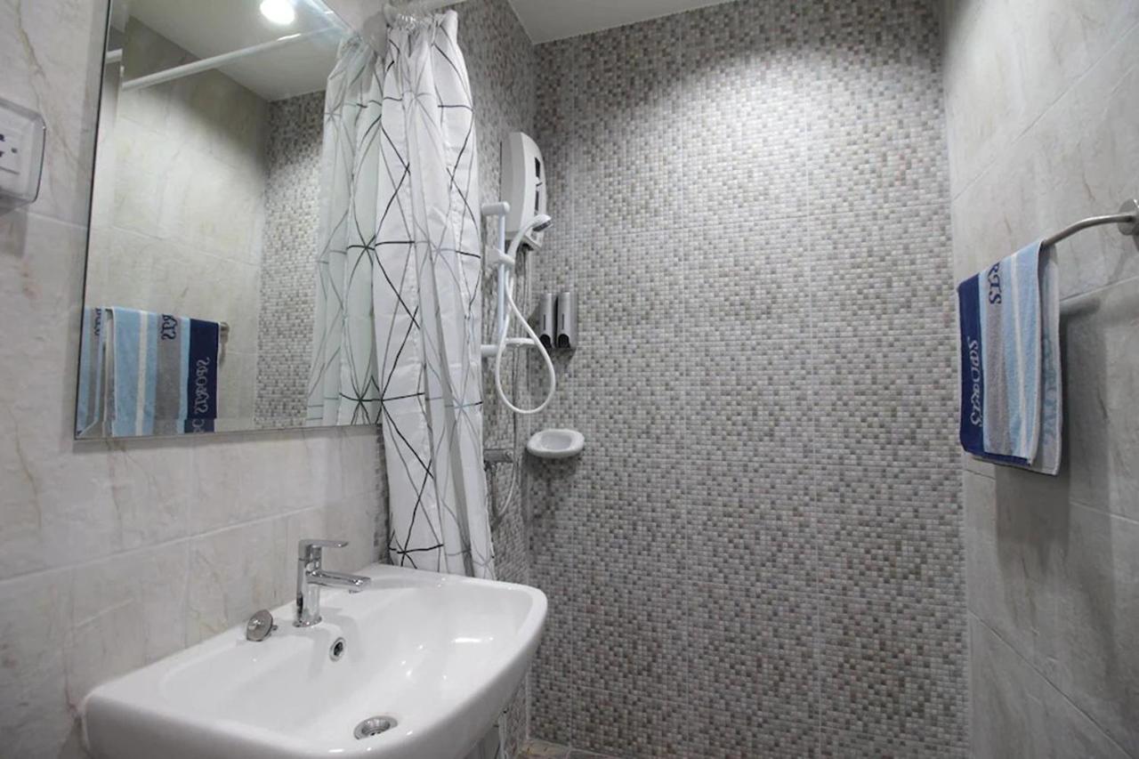 R 17 Living Hotel Bangkok Dış mekan fotoğraf