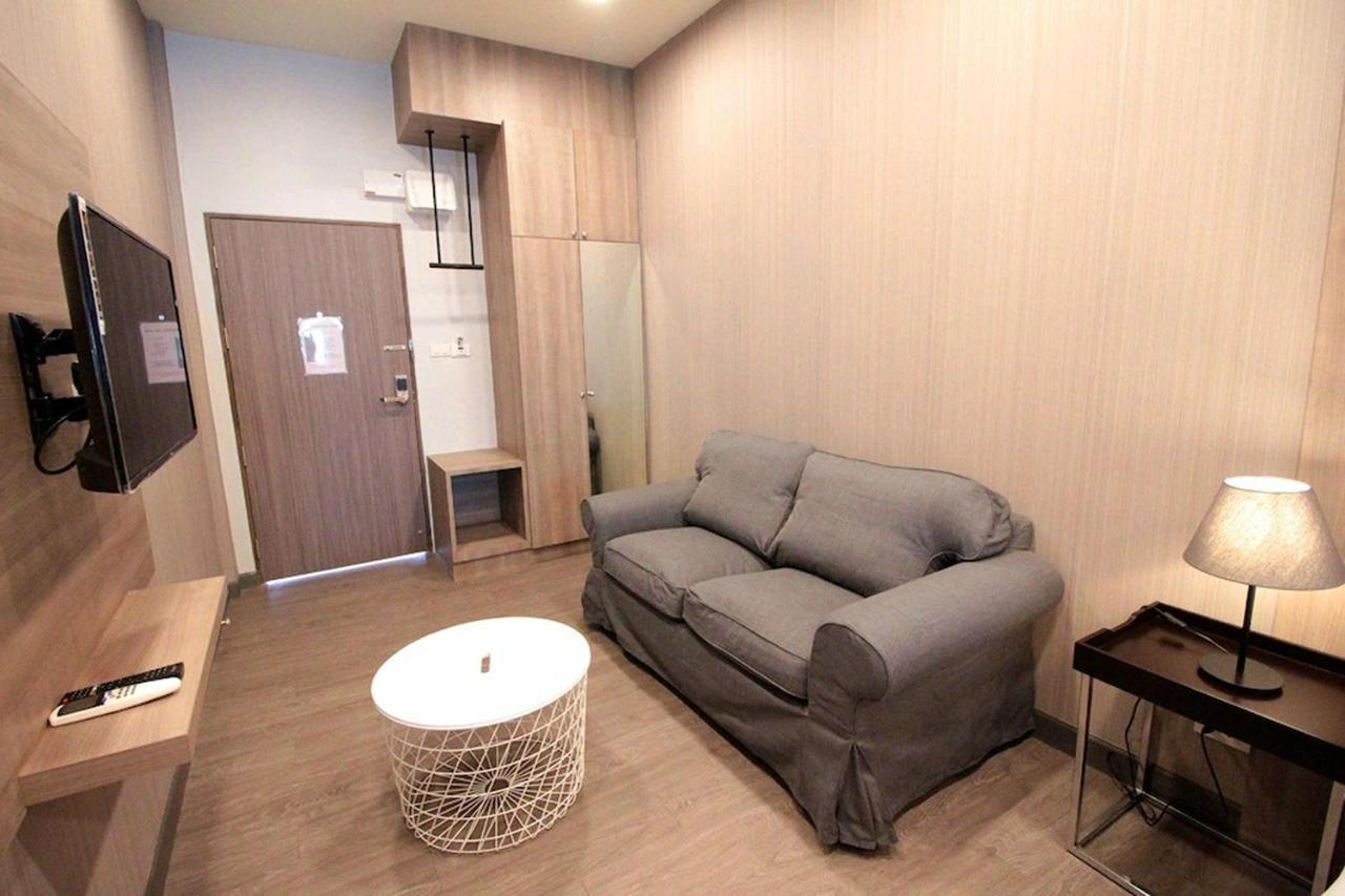 R 17 Living Hotel Bangkok Dış mekan fotoğraf